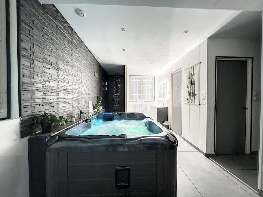 Dream Loft Jacuzzi - Sauna Brest Dış mekan fotoğraf
