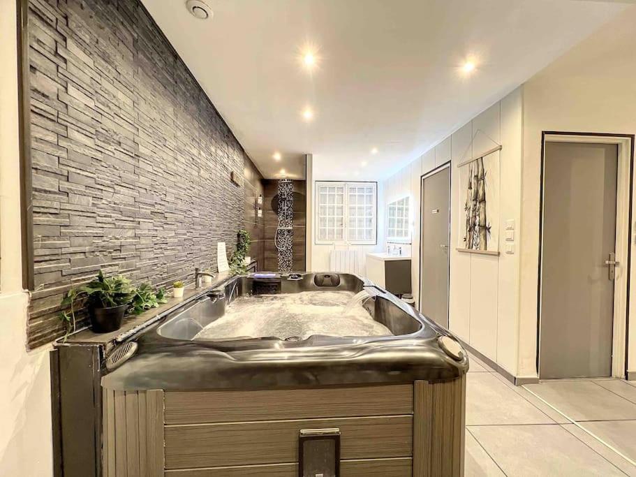 Dream Loft Jacuzzi - Sauna Brest Dış mekan fotoğraf